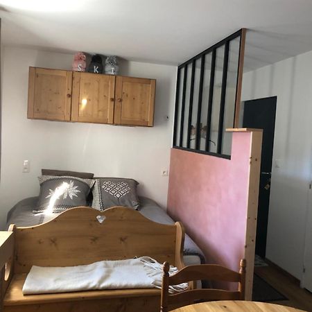 Location Studio De 2 - 4 Personnes Hautecour  Dış mekan fotoğraf